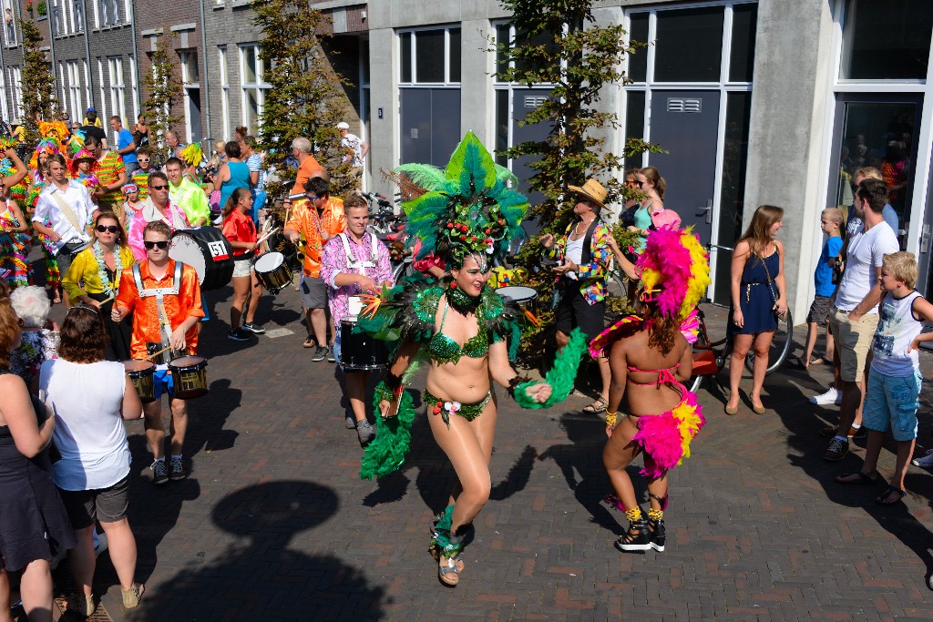 ../Images/Zomercarnaval Noordwijkerhout 051.jpg